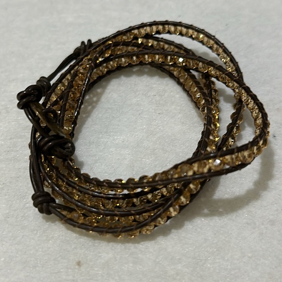 Brown sparkling wrap around leather bracelet - Picture 4 of 5